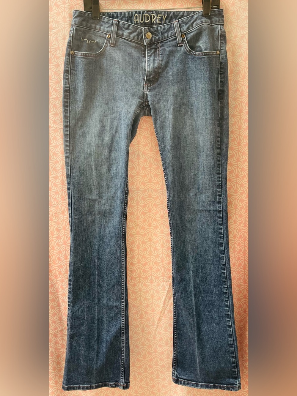 Kimes Ranch "Audrey" Low Rise Bootcut Jeans - Size 8 (Inseam Measures 32.5")